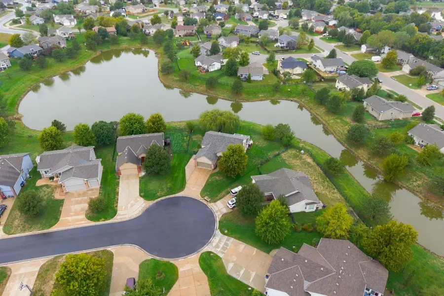 1811 N Black Locust Ct, Andover, KS 67002 - #3
