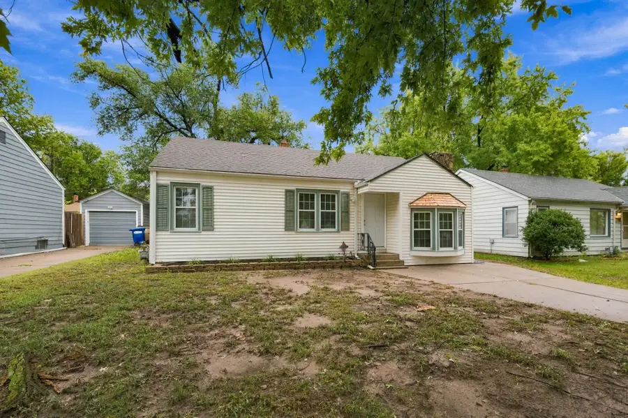 646 S Clifton Ave., Wichita, KS 67218 - #2