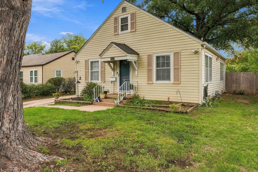 922 S Rutan Ave, Wichita, KS 67218-2397 - #2