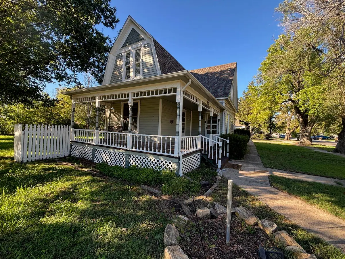 203 N Lee, Clearwater, KS 67026 - #1