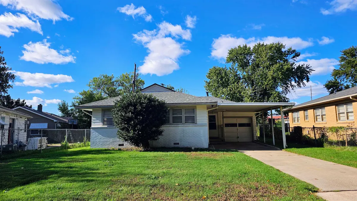 1643 S Rutan Ave, Wichita, KS 67218 - #1