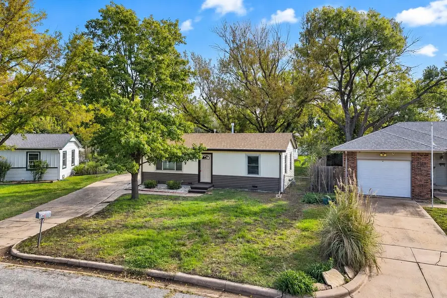 1942 S Custer, Wichita, KS 67213 - #2