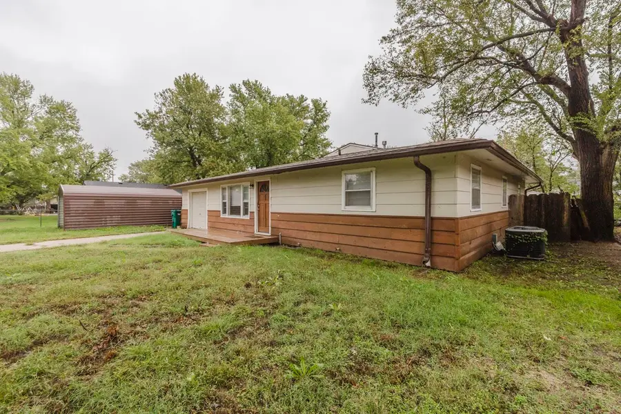 5019 W 11th, Wichita, KS 67212 - #2