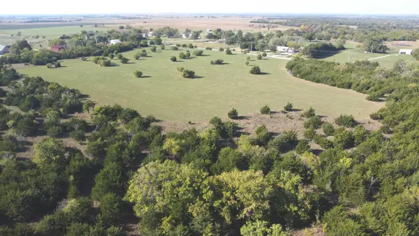 0 SW 210th St, Douglass, KS 67039