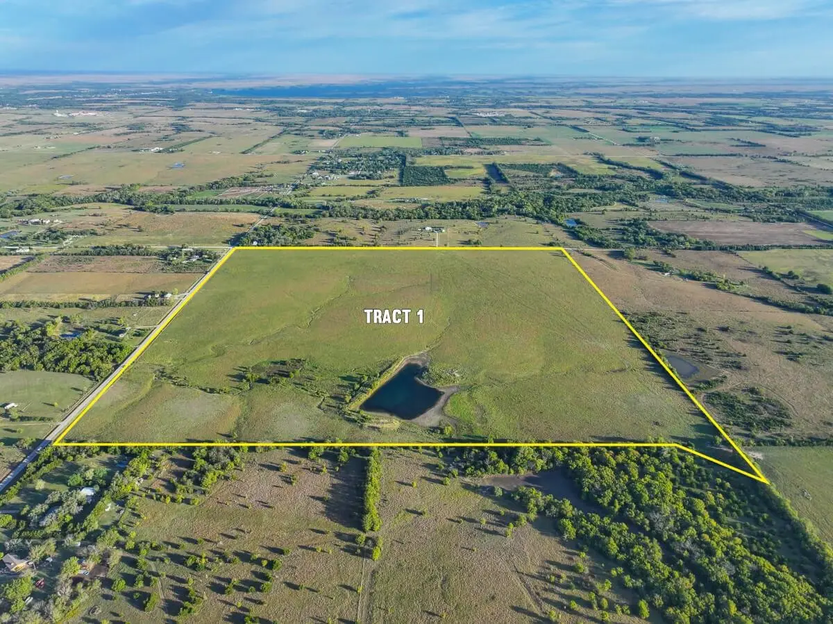 000 SE Bluestem Rd, Leon, KS 67074 - #1