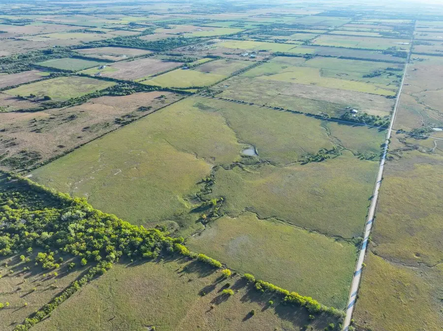 000 SE Cole Creek Rd, Leon, KS 67074 - #3