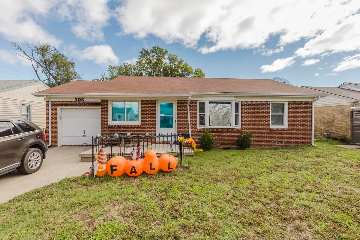 106 S Ward, Haysville, KS 67060 - #1