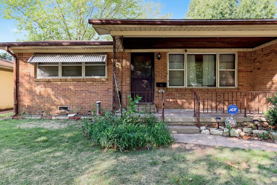 2031 S Edgemoor Dr, Wichita, KS 67218 - #3