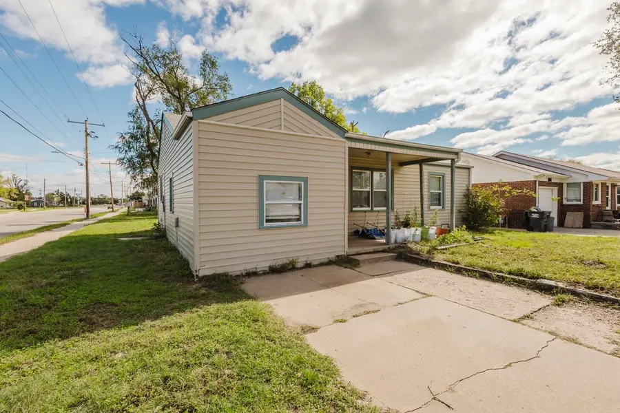 100 S Ward Pkwy., Haysville, KS 67060 - #3