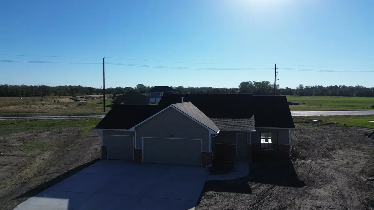 1629 Midway Ct., Valley Center, KS 67147 - #1