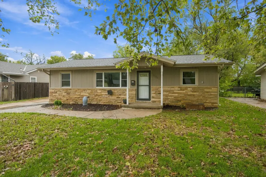 5256 S Madison Ave, Wichita, KS 67216 - #3