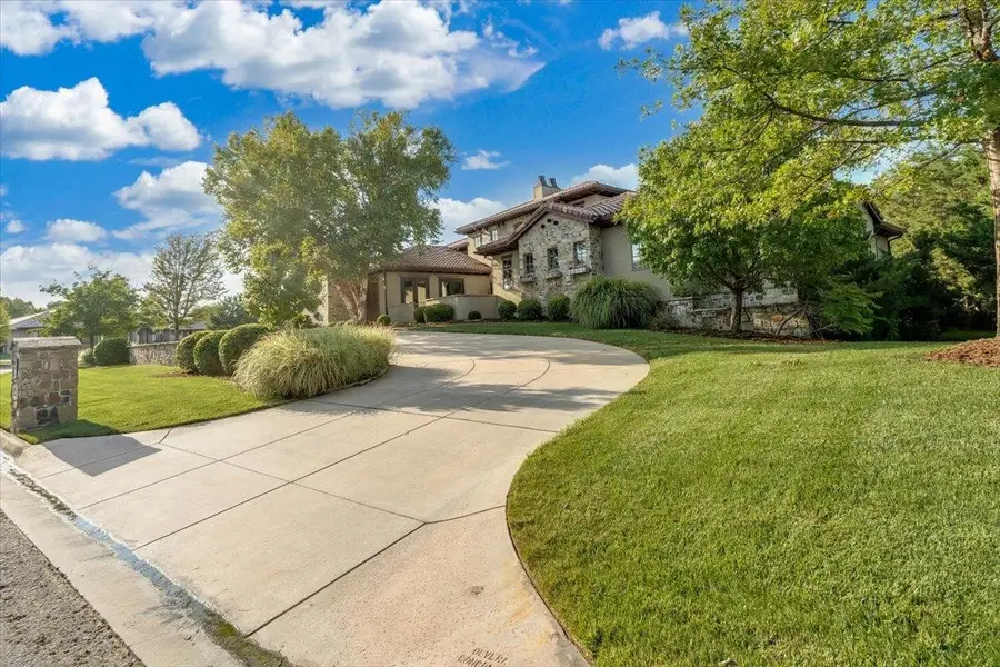8220 W Meadow Park, Wichita, KS 67205 - #3