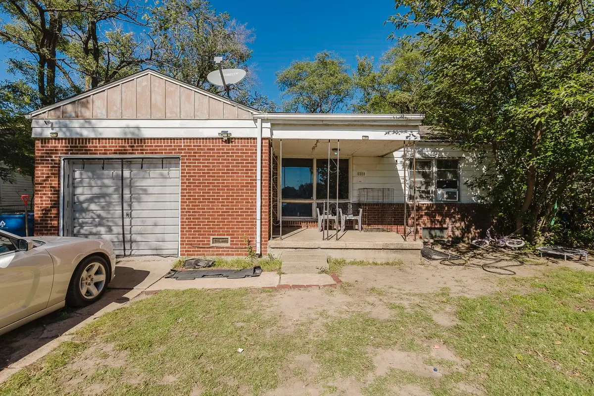 8008 E Gilbert, Wichita, KS 67207 - #1