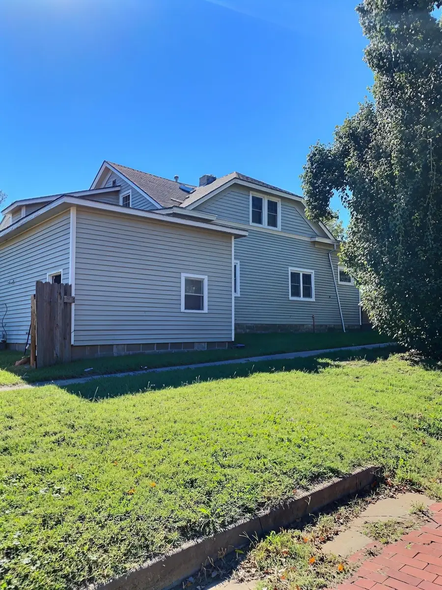 402 S C, Arkansas City, KS 67005 - #3