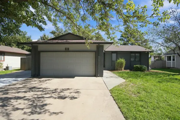 610 S Walnut St, Goddard, KS 67052