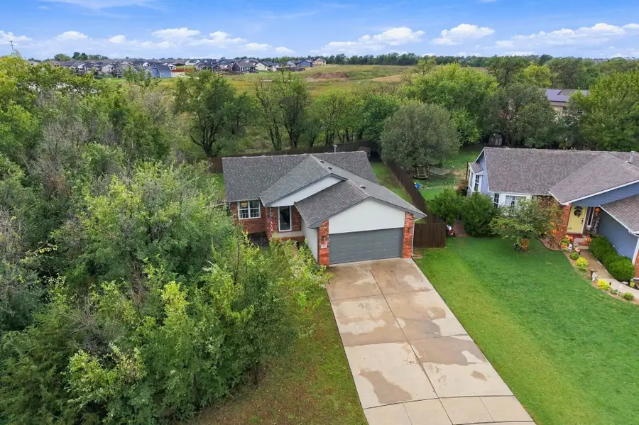 1941 S Smithmoor St, Wichita, KS 67207 - #2