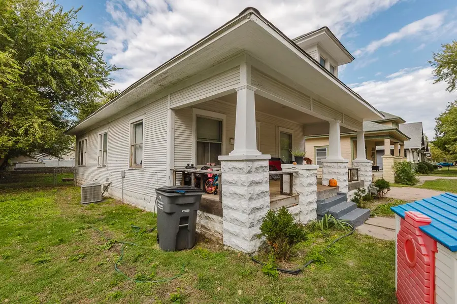 243 S Volutsia, Wichita, KS 67211 - #3