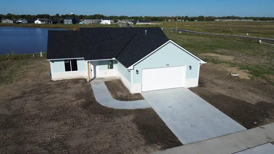 121 S Midway St., Valley Center, KS 67147 - #2