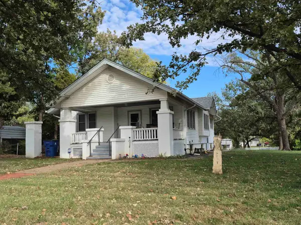 320 S Main St., Eureka, KS 67045