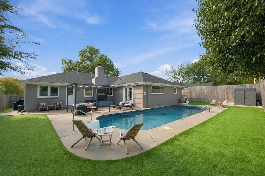6110 E 11th St N, Wichita, KS 67208 - #2