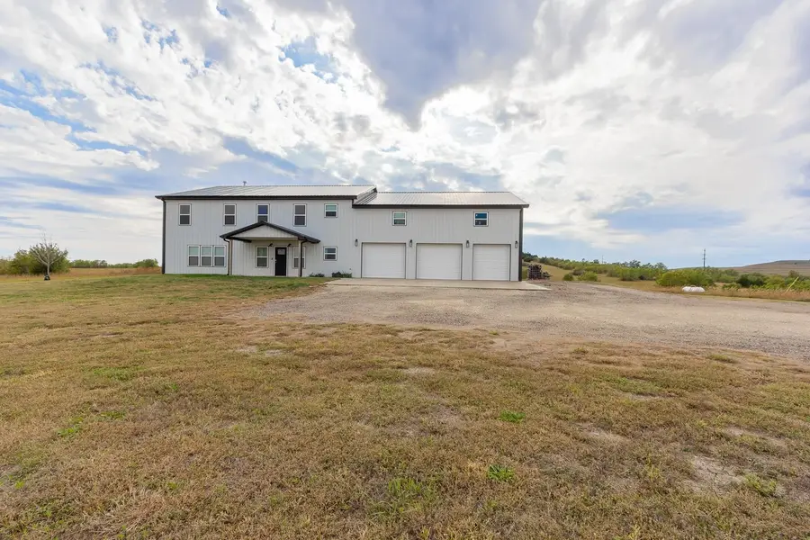5574 E Cloud Street, Salina, KS 67401 - #2