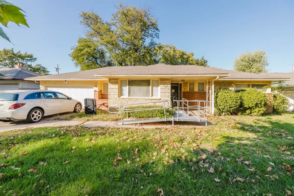 6420 E 9th, Wichita, KS 67206 - #1