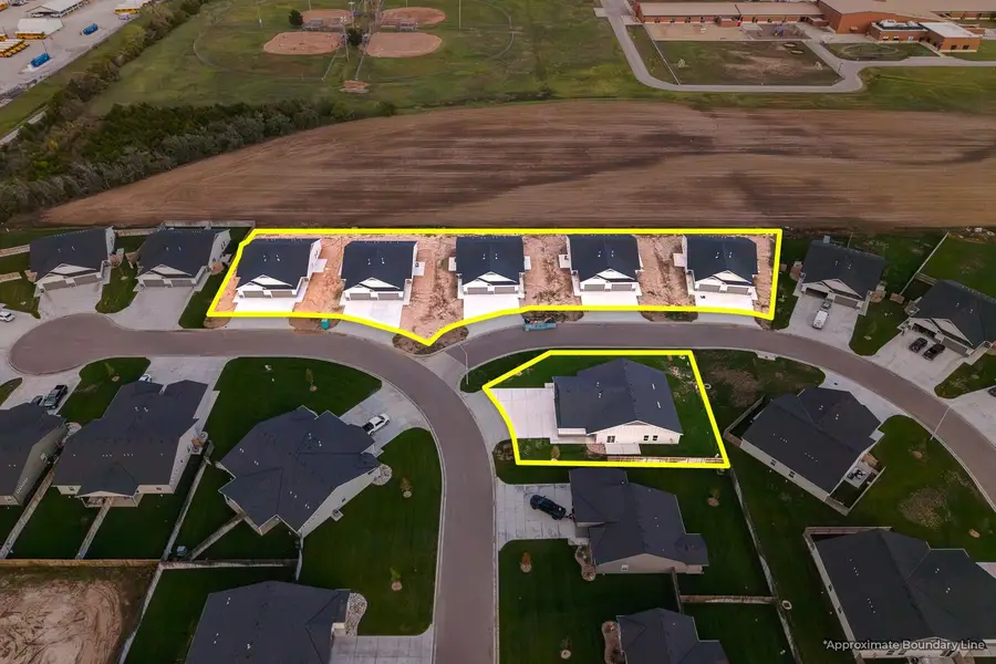 802 S Trails Head Ct & 5 Addl Units, Goddard, KS 67052 - #2
