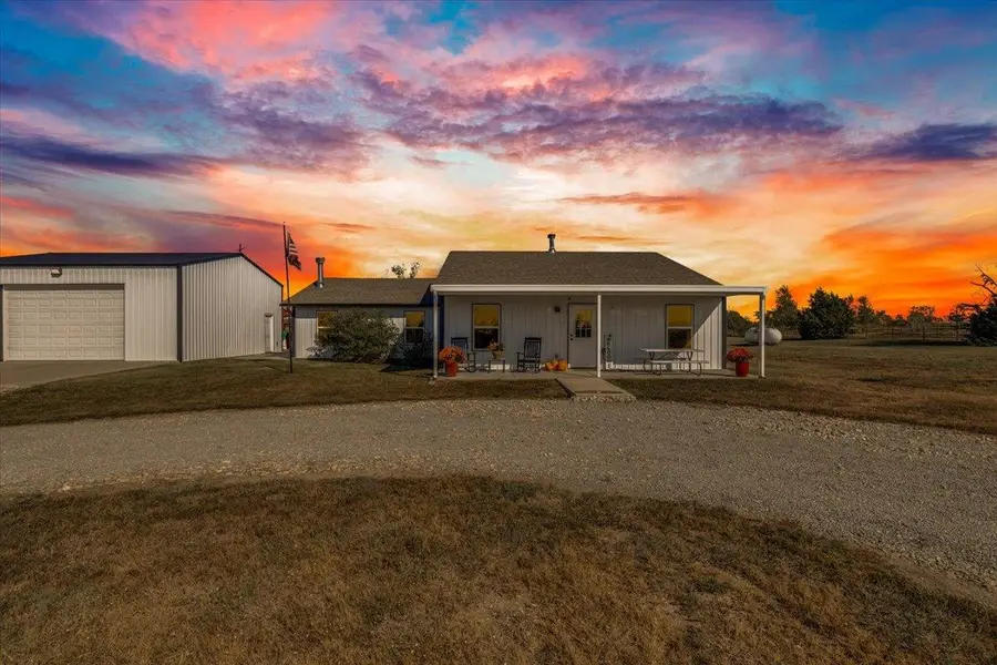 1220 42nd Rd, Udall, KS 67146 - #2