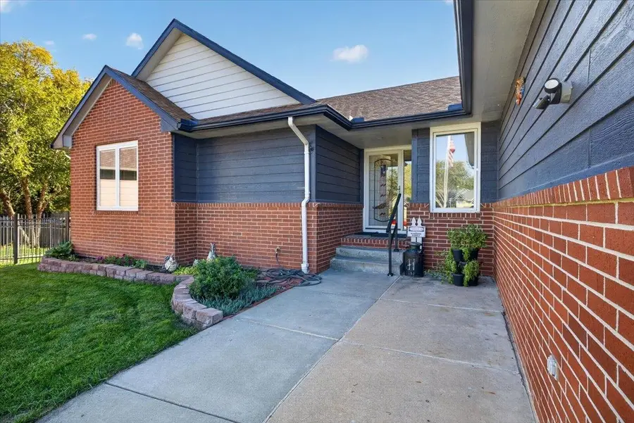 10109 W 19th Cir N, Wichita, KS 67212 - #3