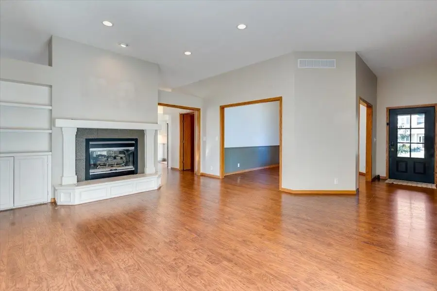 10111 E Mainsgate Cir, Wichita, KS 67226 - #2