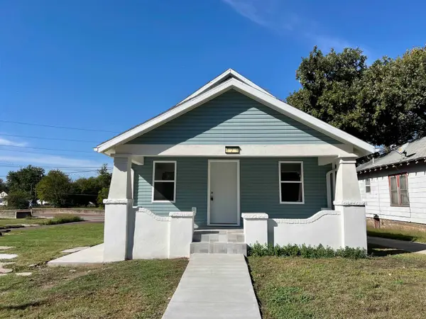 829 S Summit, Arkansas City, KS 67005