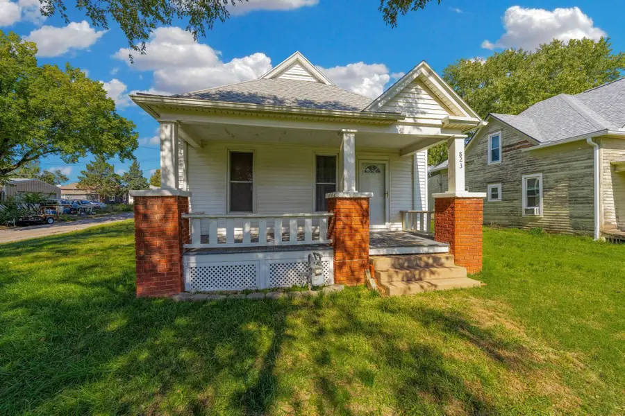 823 W Harvey, Wellington, KS 67152 - #2