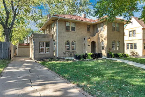 237 S Terrace Dr, Wichita, KS 67218