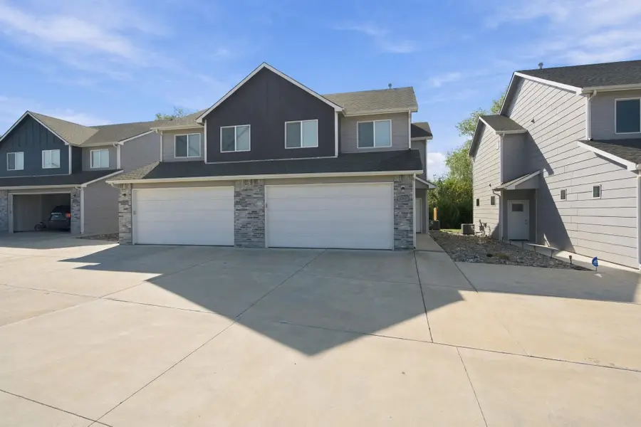 4761 E 45th St N, Wichita, KS 67220-2445 - #3