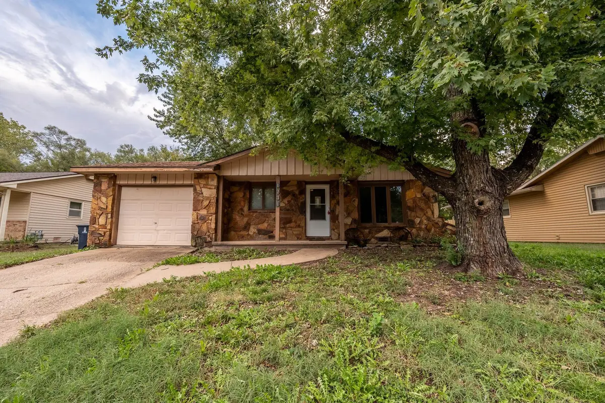 1234 N Taylor, El Dorado, KS 67042 - #1