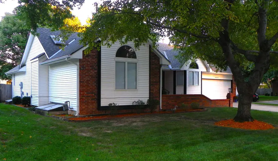 10102 W Westport Ct., Wichita, KS 67212-6716 - #2