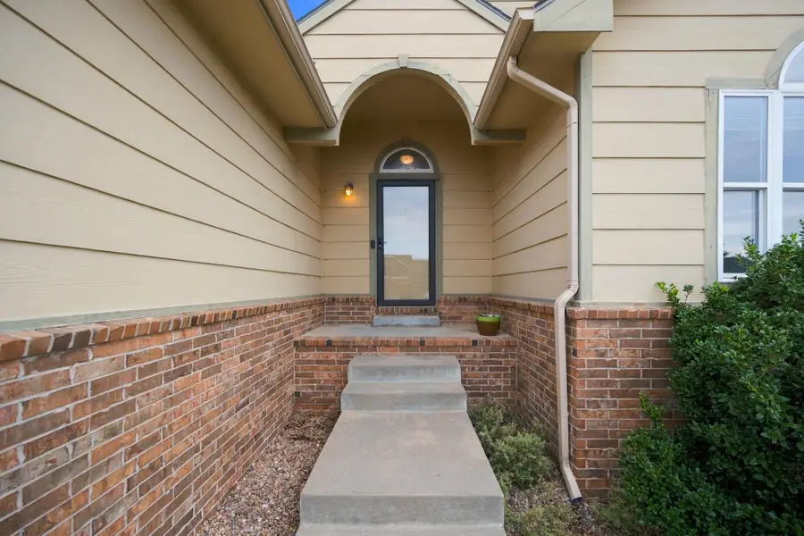 10712 W Dallas, Wichita, KS 67215 - #3