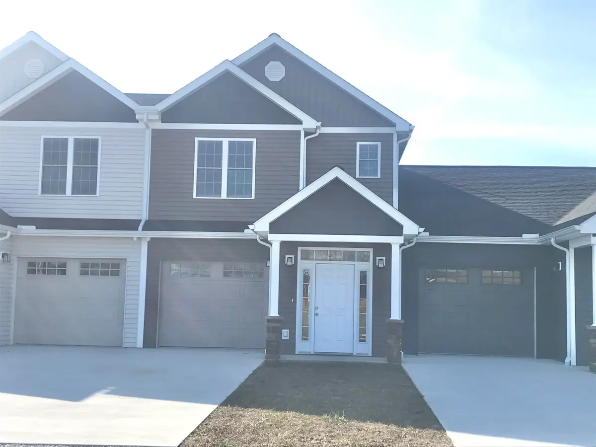 105 Bluegrass Way, Grayson, KY 41143 - #1