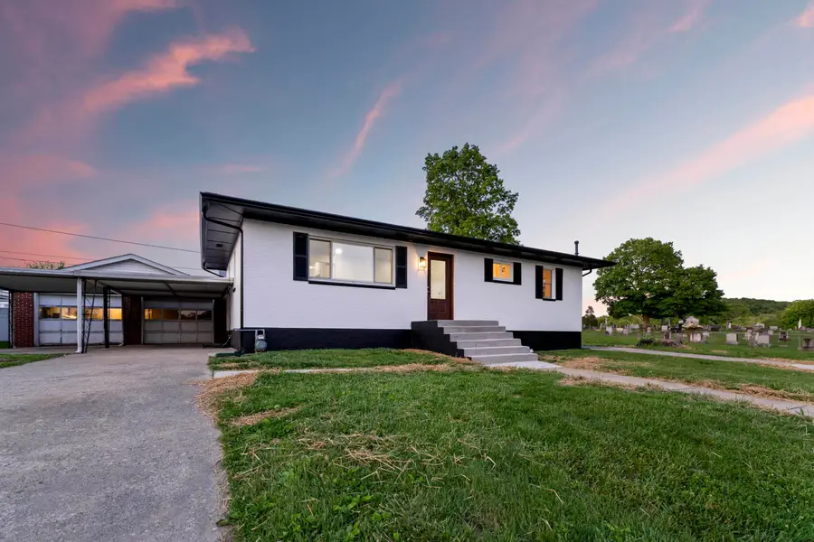 3303 Newman Street, Ashland, KY 41101 - #2