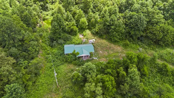 51 Tulip Lane, louisa, KY 41230