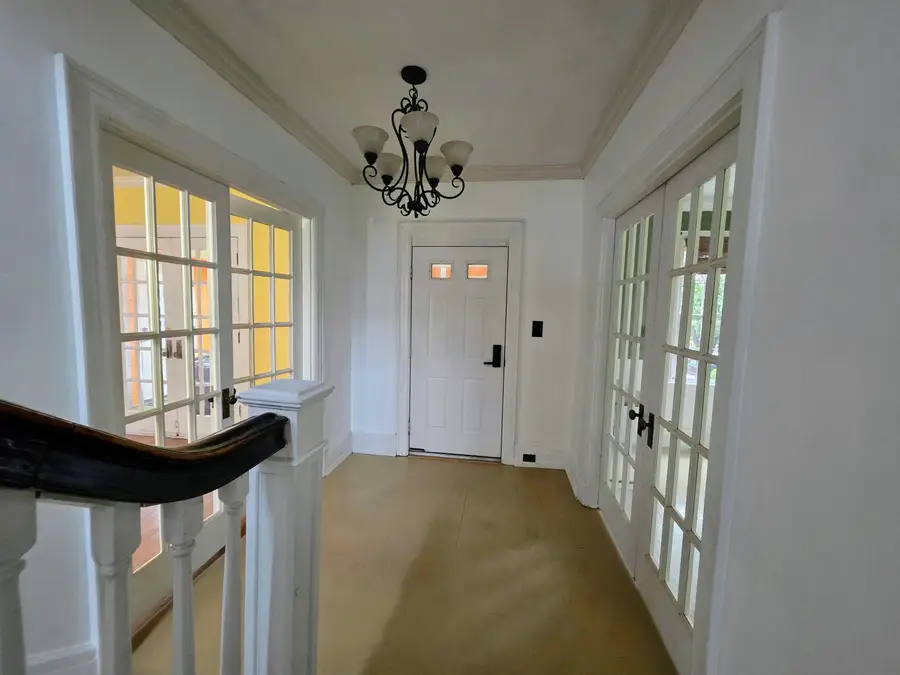 808 Windsor Court, Ashland, KY 41101 - #3