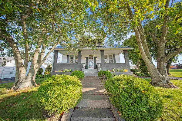 2006 & 2004 1/2 Argillite Rd, flatwoods, KY 41139