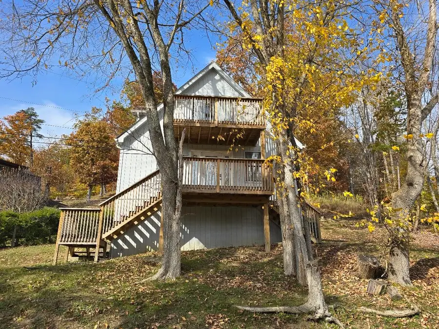 6307 Lakeview Drive, Catlettsburg, KY 41129 - Image #2