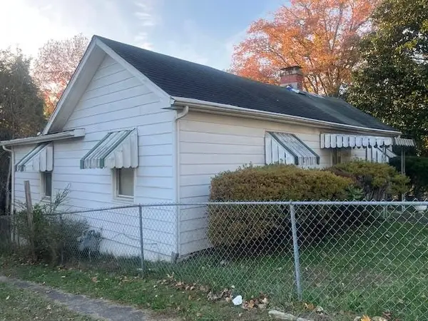 2410 Cleveland Street, ashland, KY 41101