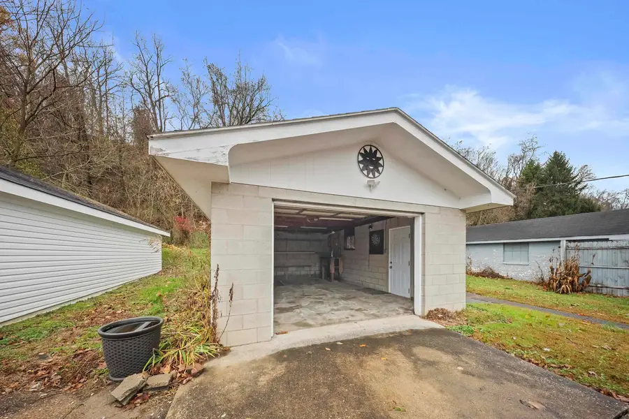 5230 Williams Avenue, Ashland, KY 41101 - #3