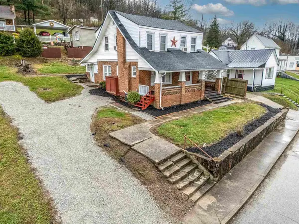 125 Water Ave, olive hill, KY 41164