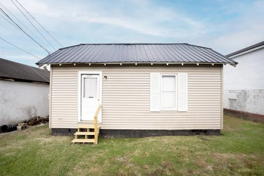 159 E. Third Avenue (Tan), South Shore, KY 41175 - Image #1