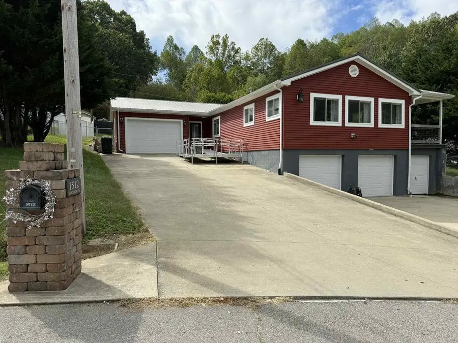 1512 Shady Elm Drive, Flatwoods, KY 41139 - Image #2