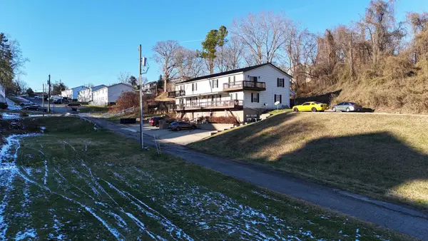 751 Hunt st, ashland, KY 41101