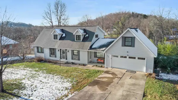 620 Pin Oak Drive, ashland, KY 41102